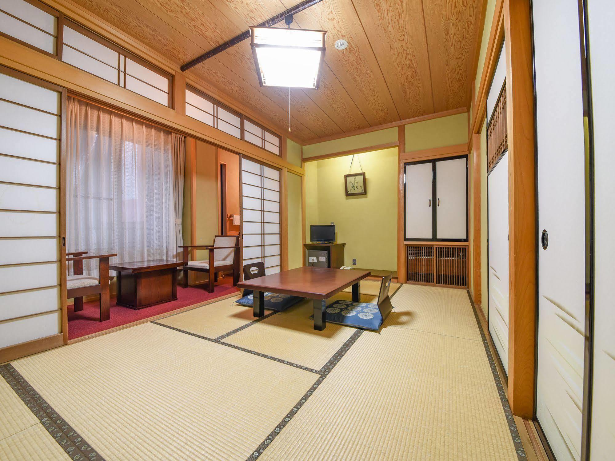 Aihokan Takayama  Exterior foto